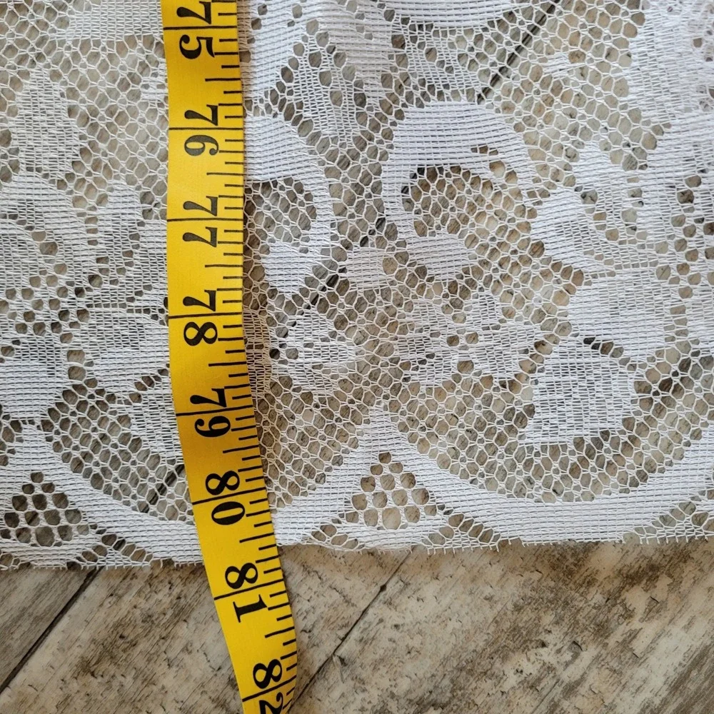 Vintage White Lace Tablecloth Nativity Christmas Christ Jesus‎ Cottagecore 60x80